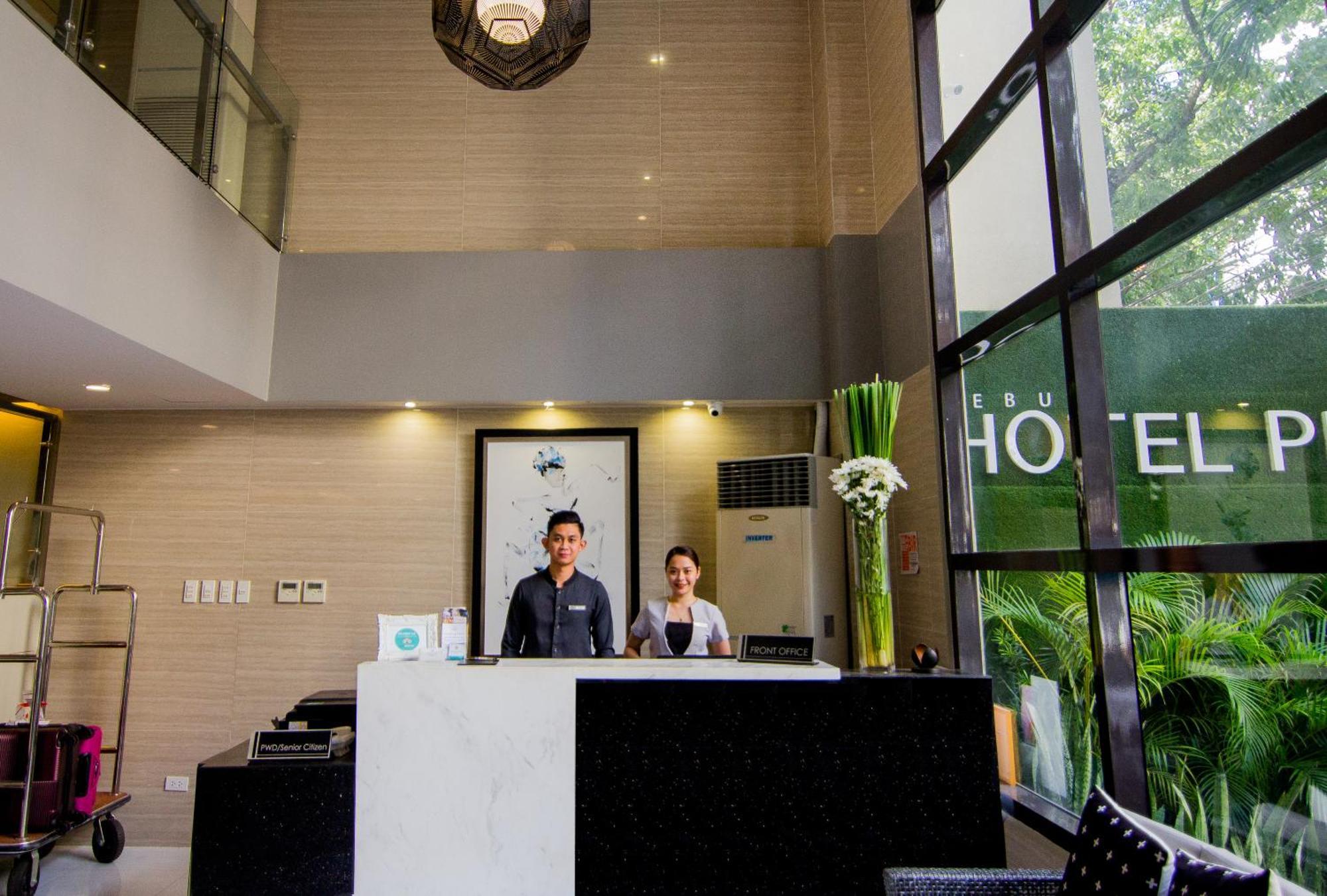 Cebu Hotel Plus Exterior foto